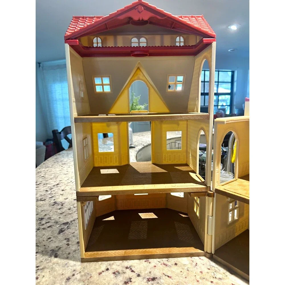 Calico Critters Sylvanian Families EPOCH Large Red Roof Multi-Story Dollhouse